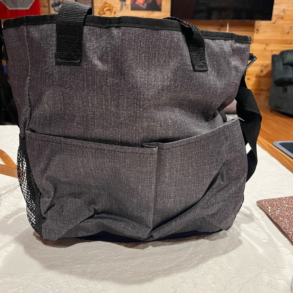 Elegant Black Women's Messenger Bag